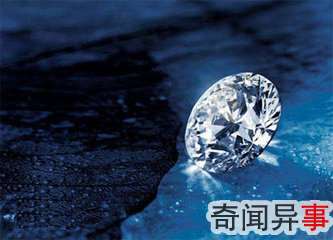 这个地方居然有成千上百万的钻石!但是看得到摸不到