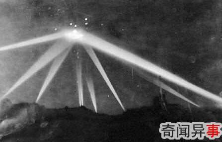 华盛顿UFO目击事件,华盛顿旋转木马
