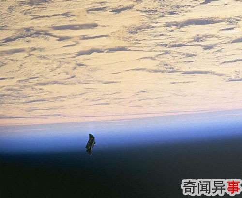 黑骑士卫星照片