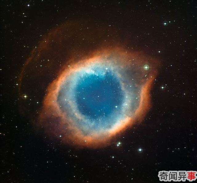 螺旋星云犹如漂浮在恒星之间的“巨大眼睛”