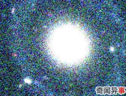 科学家发现奇异星系 或在整个宇宙中无同类
