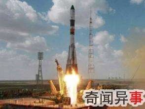 空间站新年:俄罗斯货运飞船与国际空间站成功对接