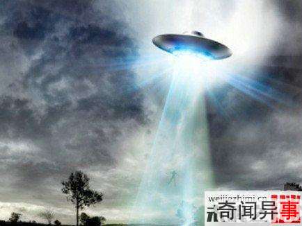 英国目击称:外星人驾圆形飞船降落地球