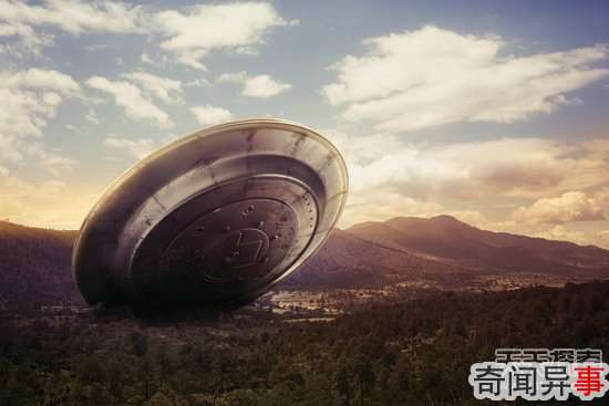 宇宙阴谋论 为何外星人飞碟频频无故坠毁