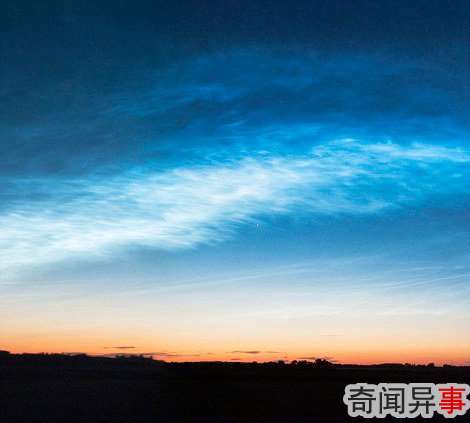 宇航员拍摄青藏高原上空神秘夜光云(组图)