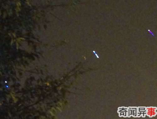 成都出现不明飞行物 四颗亮点悬浮数十分钟
