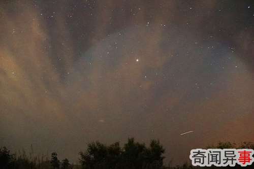 京沪同现巨大UFO 直径高达1100公里!