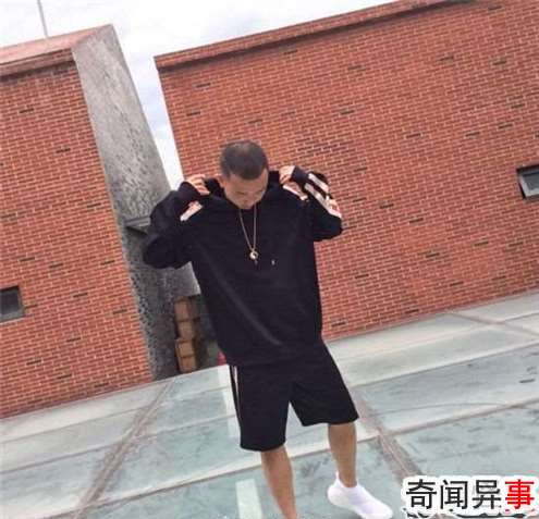 【gai苦行僧算是抄袭崔健的假行僧吗】gai爷唱苦行僧击败tt歌词起底